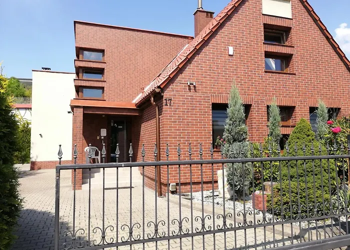 Pokoje Goscinne Z Prywatna Lazienka Dla Firm Gliwice